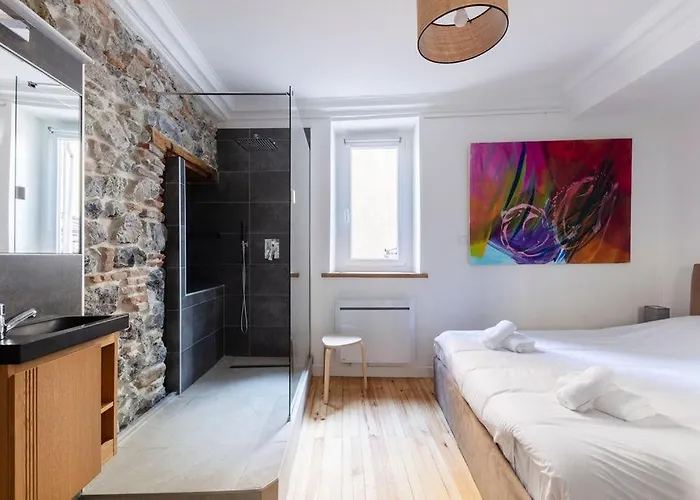 4-room Center - L'atmosphere Balneo 公寓 *